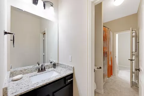Bath - 3864 Oakmist Bend Ln, Spring, TX 77386 photo 1 of 3