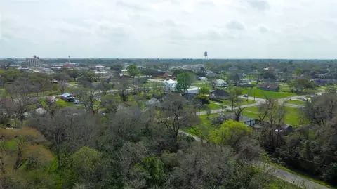 0 17th St, Hempstead, TX 77445 photo 5