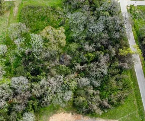 0 17th St, Hempstead, TX 77445 photo 3