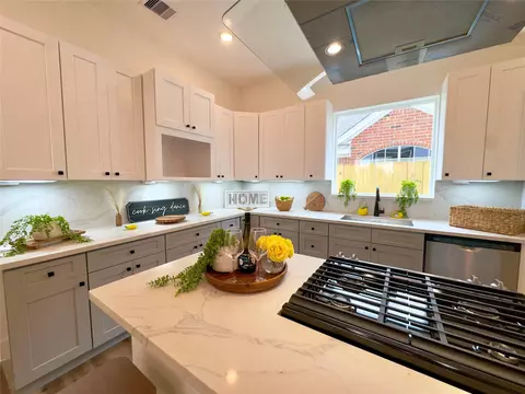Kitchen - 25819 Richards Rd, Spring, TX 77386 photo 1 of 4