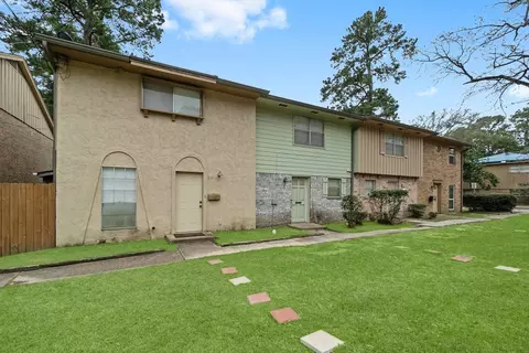 407 W Semands St, Conroe, TX 77301