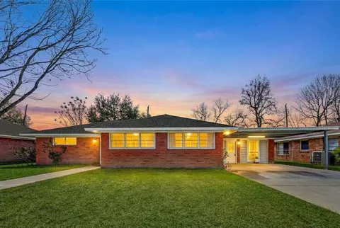 1210 Wilma Lois Ave, Pasadena, TX 77502