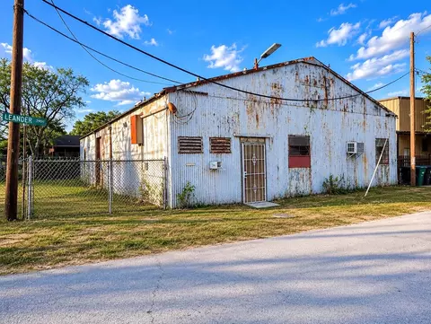 7903 Leander St, Houston, TX 77012