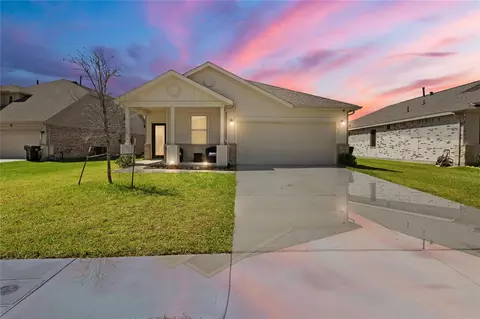 622 Little Cypress Ln, Baytown, TX 77523