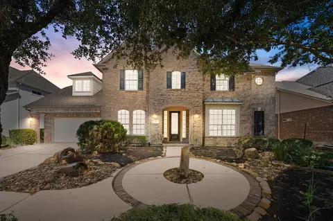 7 N Beech Springs Cir, Spring, TX 77389