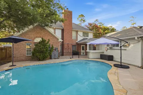 Exterior - 323 Magic Oaks Ct, Spring, TX 77388 photo 6 of 6
