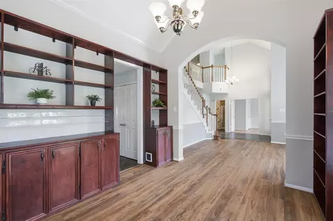 Entry Way - 323 Magic Oaks Ct, Spring, TX 77388 photo 3 of 3