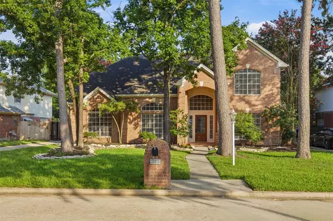 323 Magic Oaks Ct, Spring, TX 77388