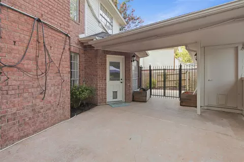 Exterior - 323 Magic Oaks Ct, Spring, TX 77388 photo 3 of 6