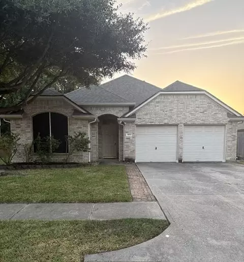 18619 Woodbreeze Dr, Humble, TX 77346