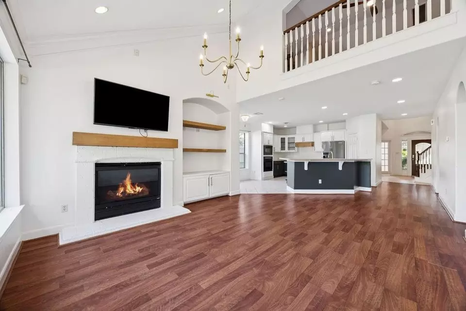 Living - 6615 Redberry Glen Ln, Houston, TX 77041 photo 3 of 4
