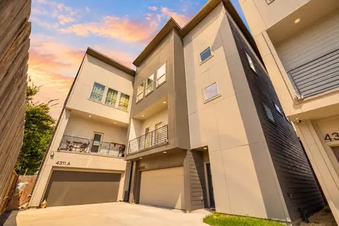 4311 Oats St #B, Houston, TX 77020