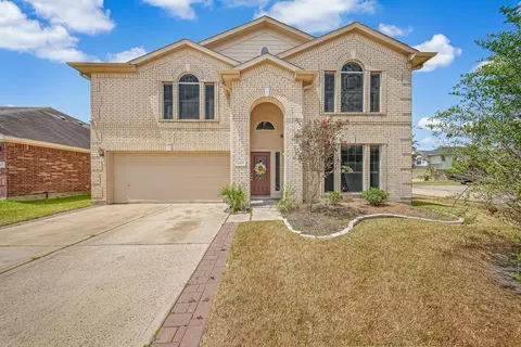 7435 Superior Dr, Baytown, TX 77521