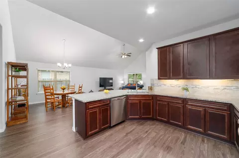 Kitchen - 4830 Creekside Haven Trl, Spring, TX 77389 photo 4 of 4