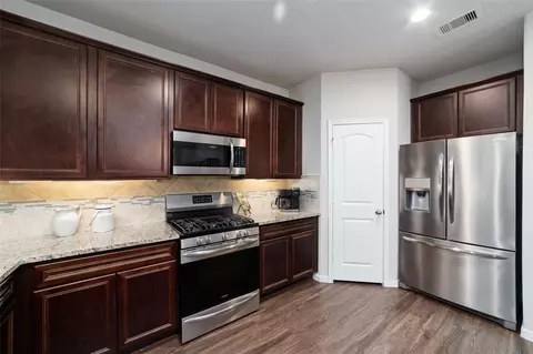 Kitchen - 4830 Creekside Haven Trl, Spring, TX 77389 photo 2 of 4
