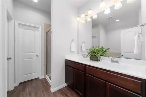 Bath - 4830 Creekside Haven Trl, Spring, TX 77389 photo 2 of 3