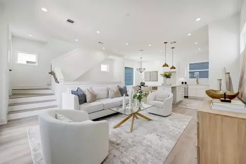 1505 Evelyn St, Houston, TX 77009