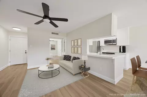 Living - 18800 Egret Bay Blvd #907, Houston, TX 77058 photo 5 of 8