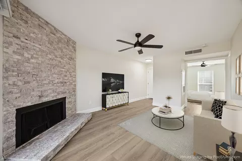 Living - 18800 Egret Bay Blvd #907, Houston, TX 77058 photo 7 of 8