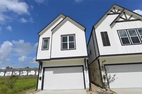 5933 Cebra St, Houston, TX 77091