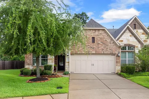 9054 Meacom Dr, Conroe, TX 77384