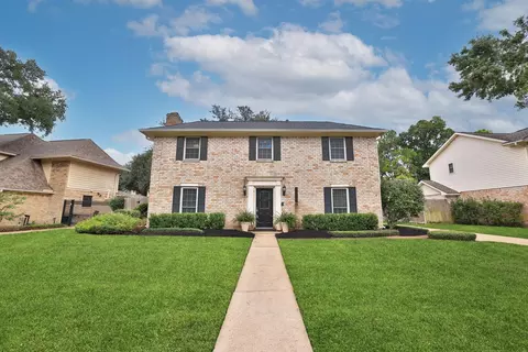 14719 Rio Pinar Dr, Houston, TX 77095