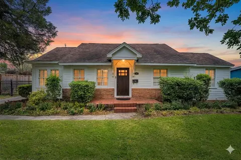 3110 Randall St, Houston, TX 77018