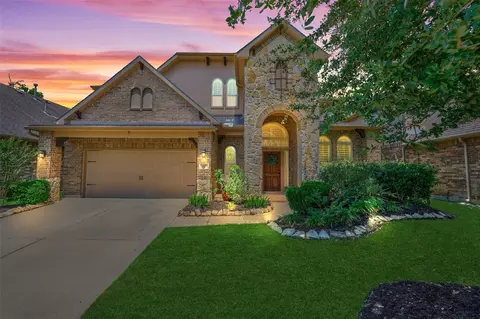 155 W Wading Pond Cir, Tomball, TX 77375