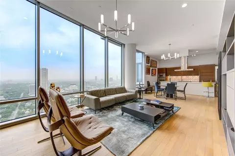 2727 Kirby Dr #27D, Houston, TX 77098