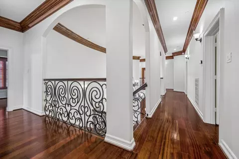 Entry Way - 8448 Westview Dr, Houston, TX 77055 photo 3 of 3