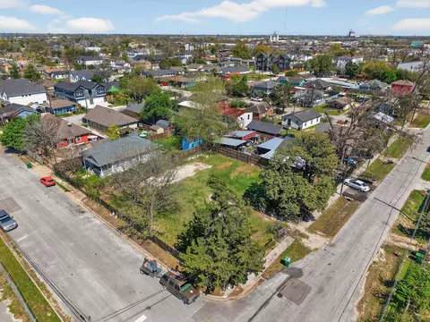 4404 Gano St, Houston, TX 77009