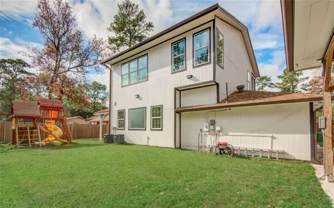 Exterior - 25910 Maplewood Dr, Spring, TX 77386 photo 7 of 11
