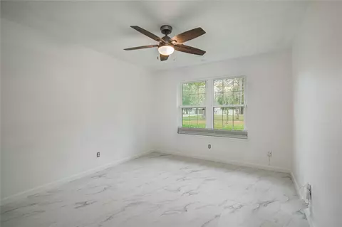 Bedroom - 25910 Maplewood Dr, Spring, TX 77386 photo 5 of 11