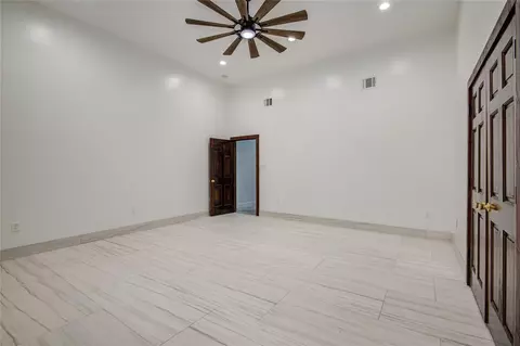 Bedroom - 25910 Maplewood Dr, Spring, TX 77386 photo 4 of 11