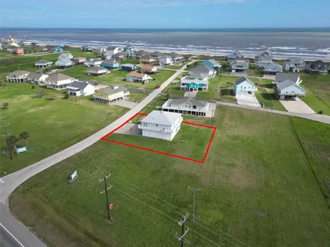 973 Sea Breeze, Crystal Beach, TX 77650