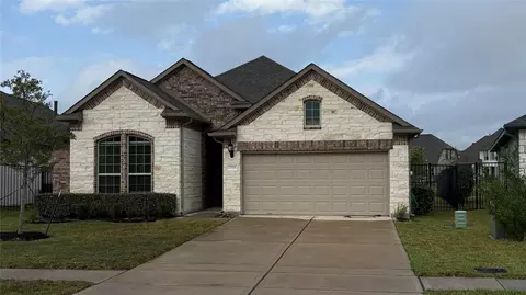 2725 Arbor Edge Xing, La Marque, TX 77568