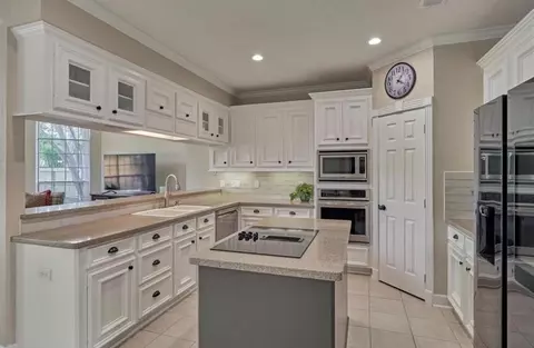 Kitchen - 6603 Etchstone Dr, Spring, TX 77389 photo 1 of 3