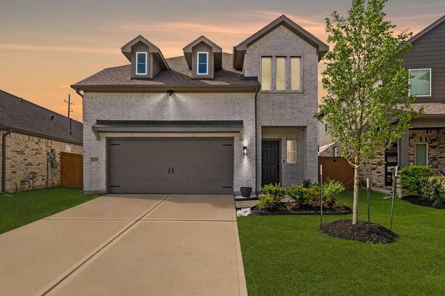 21215 Catalina Palm Dr, Cypress, TX 77433