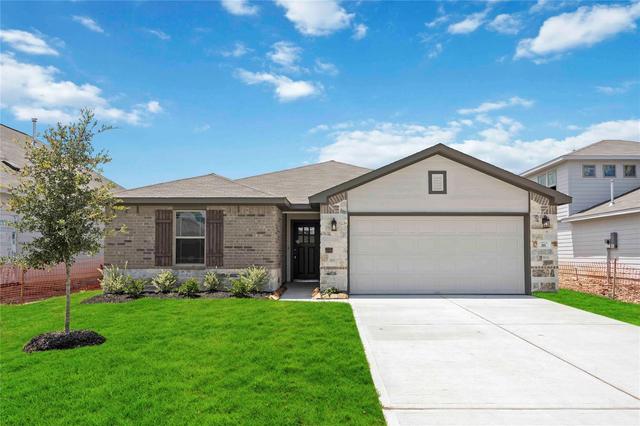 805 Clear Valley Ln, Dayton, TX 77535