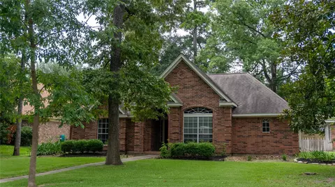 22 Robin Trl, Conroe, TX 77304 photo 1