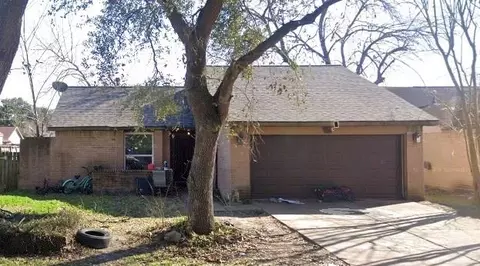 2703 Northern Dr, League City, TX 77573