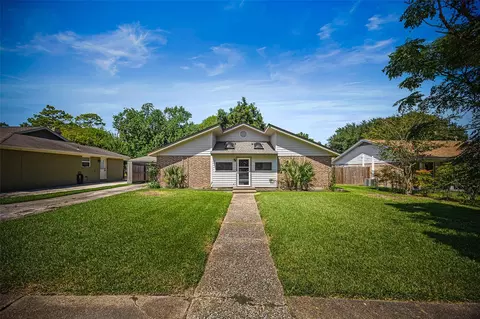 2519 Wood River Dr, Spring, TX 77373