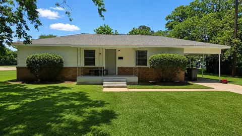 2616 Elm Ave, Bay City, TX 77414