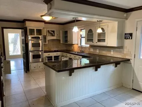 Kitchen - 8102 Lichen Ln, Spring, TX 77379 photo 2 of 3