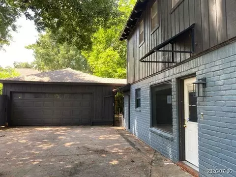 Exterior - 8102 Lichen Ln, Spring, TX 77379 photo 5 of 9