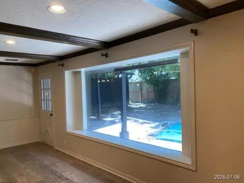 Living - 8102 Lichen Ln, Spring, TX 77379 photo 4 of 8