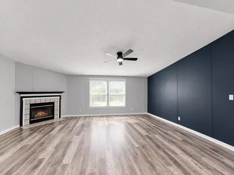 Living - 17709 Pine View Dr, Conroe, TX 77302 photo 2 of 9