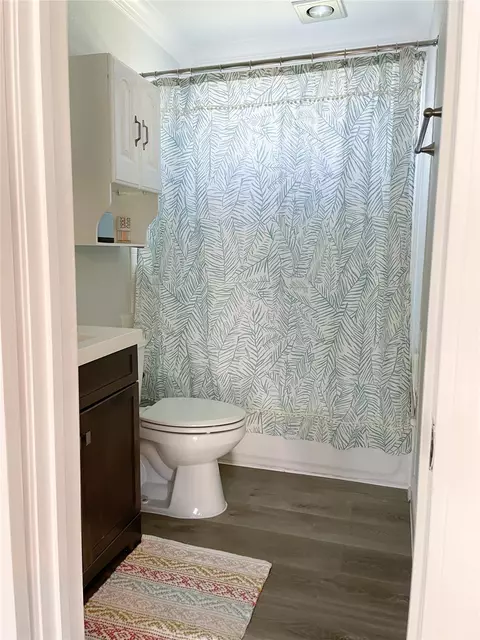 12632 John Reynolds Rd, Galveston, TX 77554