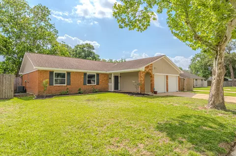 2309 Romayor Ct, Pearland, TX 77581