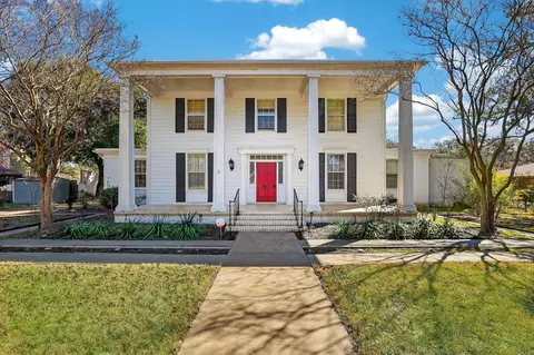 607 S Haswell Dr, Bryan, TX 77803